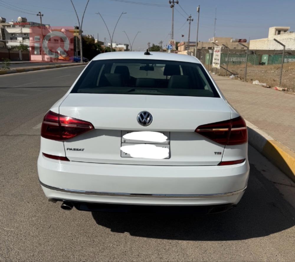 فولكسفاغن باسات